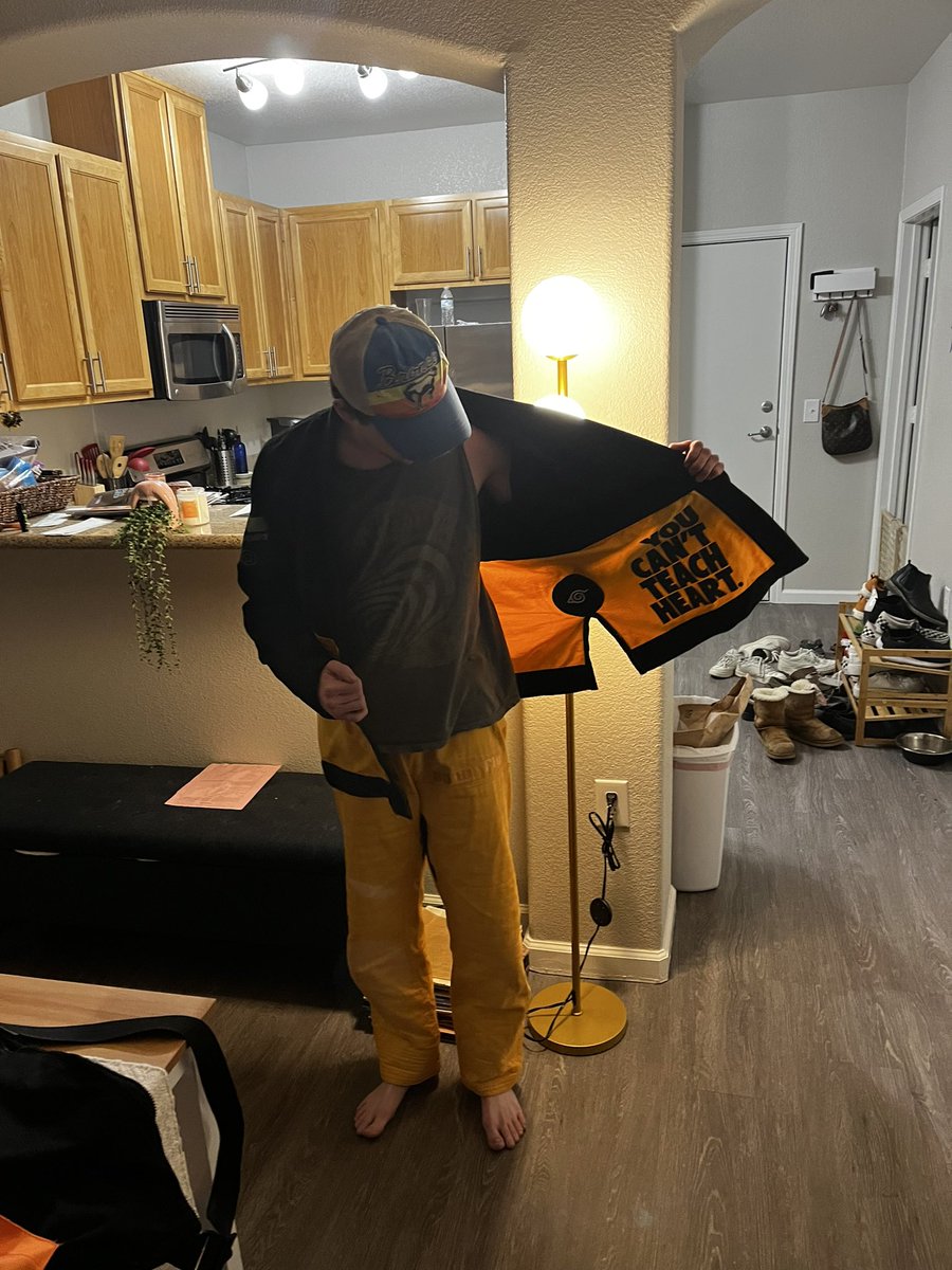 CameronBoston3's tweet photo. The village hidden in the gi. This is the greatest gift https://t.co/wfyKFHeq0g