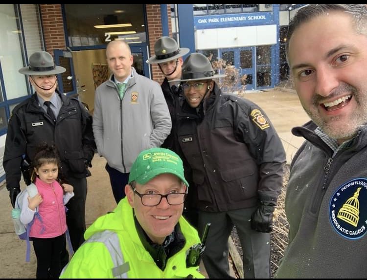 MJohnson501's tweet photo. We are loving Pennsylvania Week!  We learned about the importance of trees at the Ag. Lab, saw Military Vehicles and visited with the State Police! #Opsharks @OakPark_NPSD https://t.co/MiPsfMW7MN