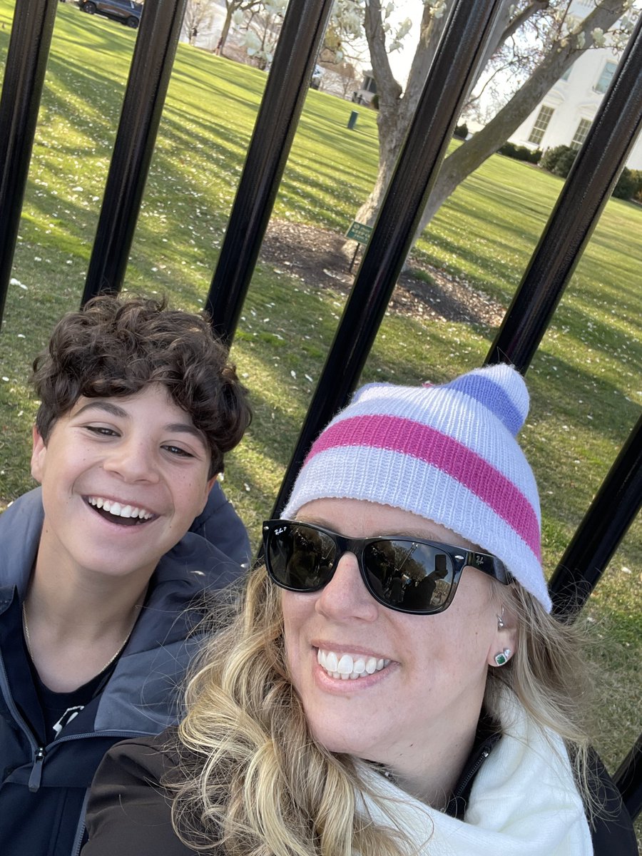 Whitehouse went really well, love our students! #NBinDC <a href="/NBMIDDLE/">NBPS MIDDLE SCHOOL</a>