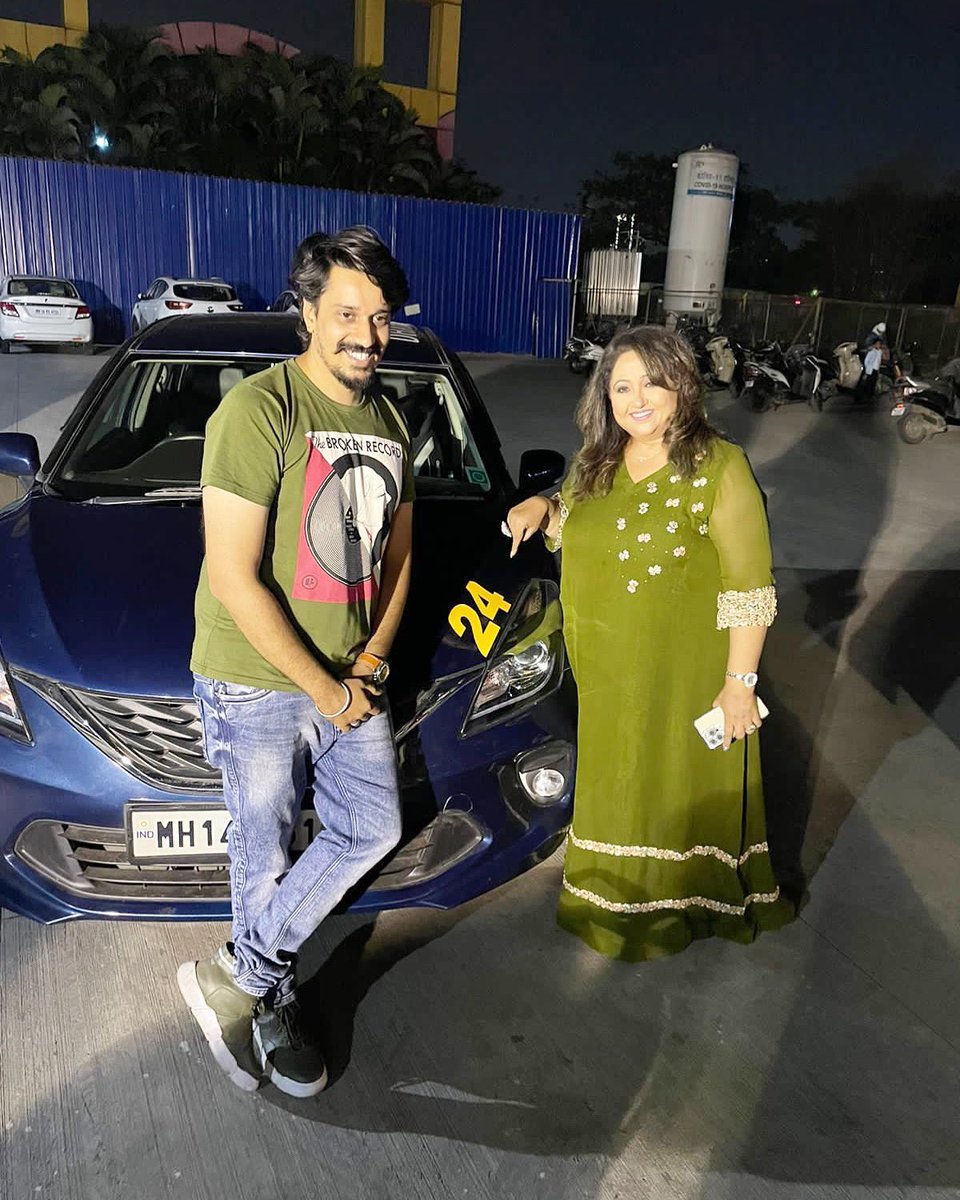 swetta_jumaani's tweet photo. It's encouraging to see how happy people are because of the magic of our science and the power of 24!
#Powerof24 #Numbers #Numerology #NumbersDontLie #MagicOfBlue #colors #green #neptune #number7year #jumaani #jumaanified #swettajumaani https://t.co/PC3vsnAhaO