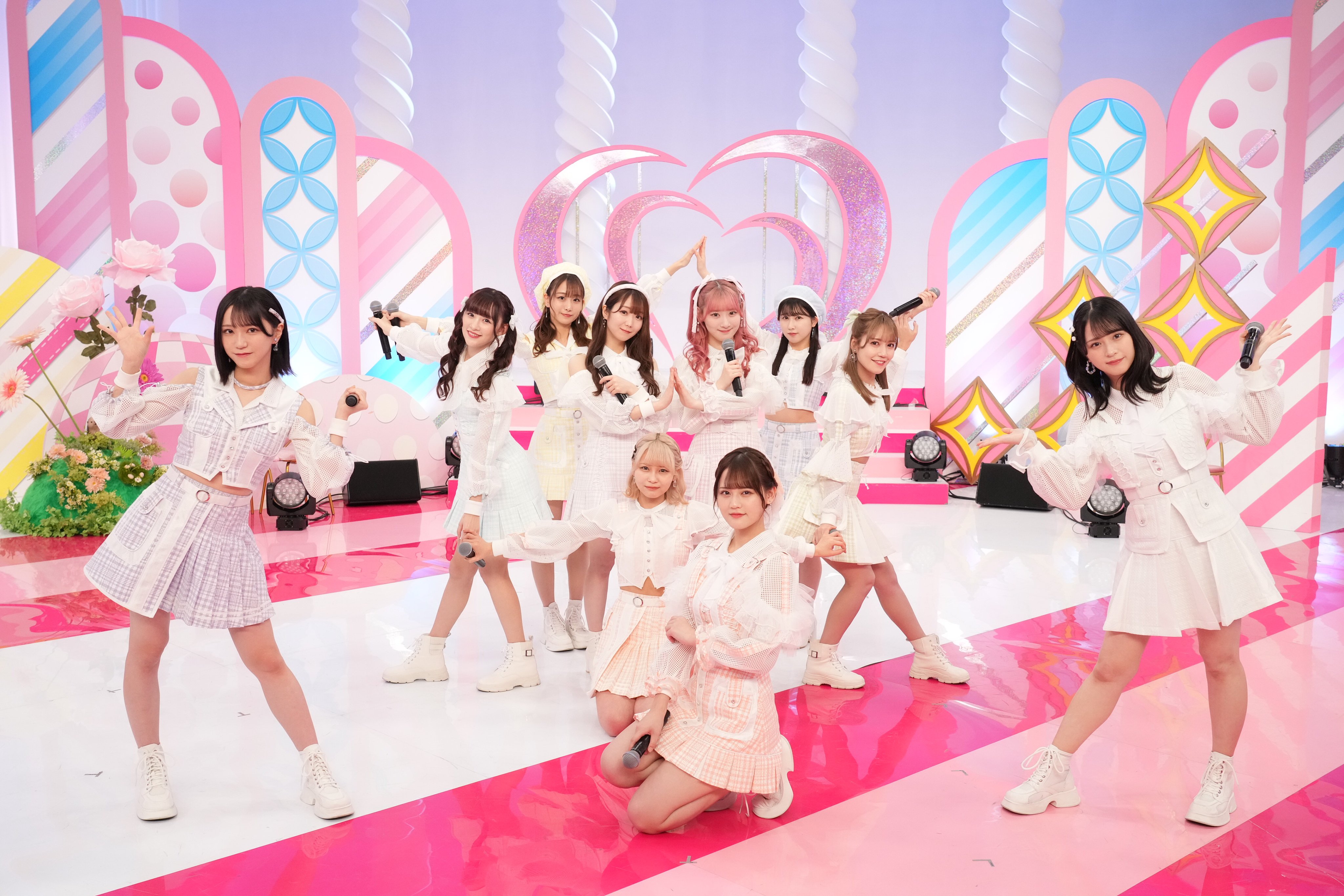 公式】キミは＝LOVEを愛せるか!!! в X: „#イコラブ愛 #24 明日18