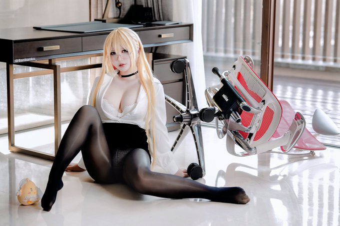 コスプレイヤー半半子のTwitter画像24