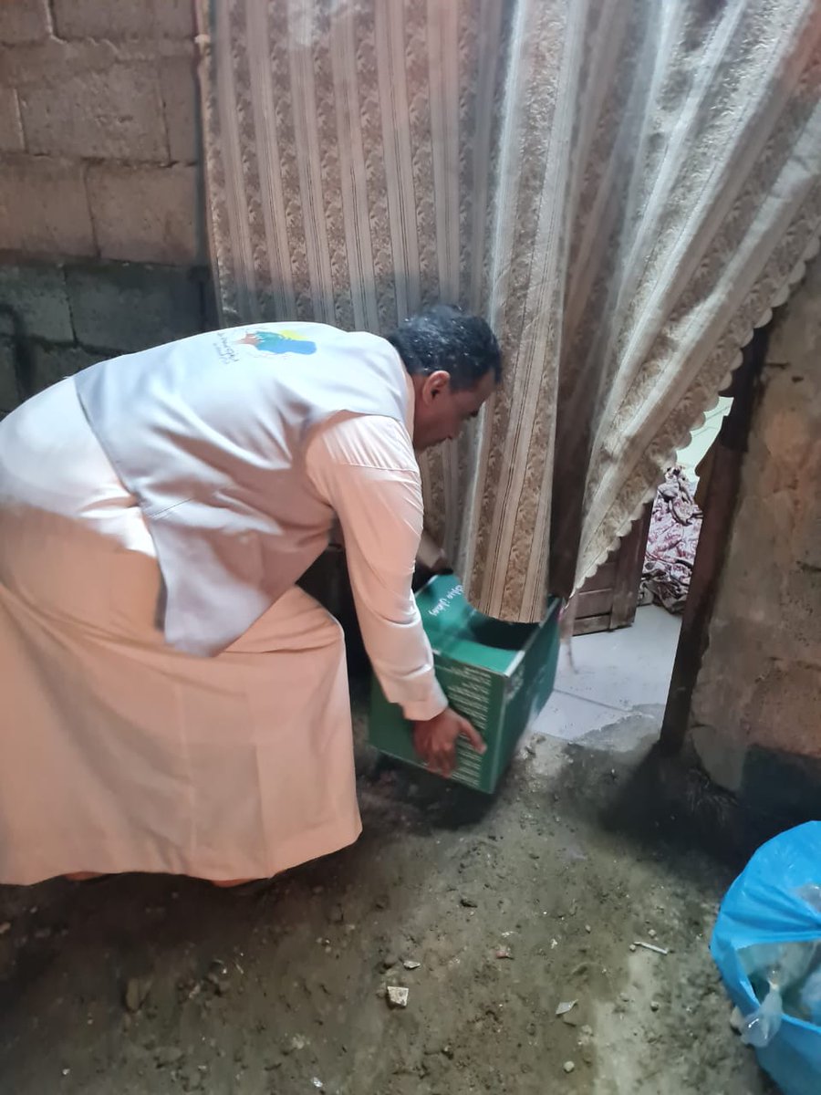 بالشراكة المجتمعية مع #جمعية_إحسان أطلق #فريق_بسمة_عطاء_التطوعي التابع ل #جمعية_معين_لخدمة_المجتمع بجازان المبادرة التطوعية #سحابة_غيث لتوزيع السلات الرمضانية للأسر المحتاجة والتي تنفذ من يوم
 الخميس 1444/8/24
الى يوم الجمعة 1444/8/25