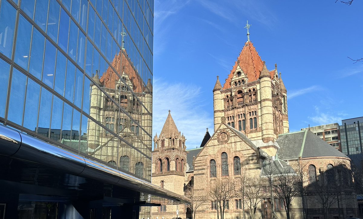 Reflections of #boston.
#trinitychurch #johnhancockbuilding #Massachusetts