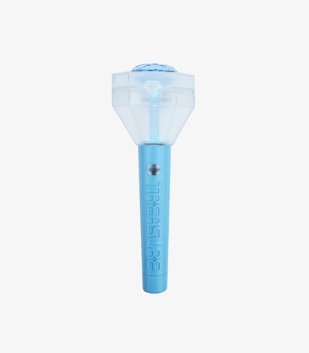 MazeTheStore's tweet photo. MY G.O 🇲🇾

#TREASURE - Official Lightstick (teulight)

💰 RM170 

❌ No second payment unless overweight 

📦 Postage: RM6.40 WM / RM11.50 EM (pay later thru shopee)

📆 Deadline: *until full slot* 

📩 DM if you interested

#pasarTREASURE #TREASUREinKL #HELLOTOURinKL https://t.co/JgqKPlbh2D