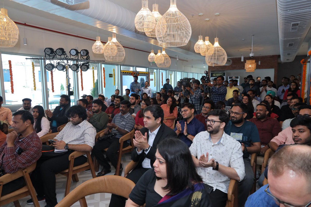 VarunKhera7's tweet photo. Glad to be a part of the opening of @Truecaller's office in Bengaluru. Really exciting to see companies investing in India to fuel the economy and unlocking human potential!

@Rajeev_GoI @AlanMamedi @rishj @pragyamisra https://t.co/3LoUSmU4Lo
