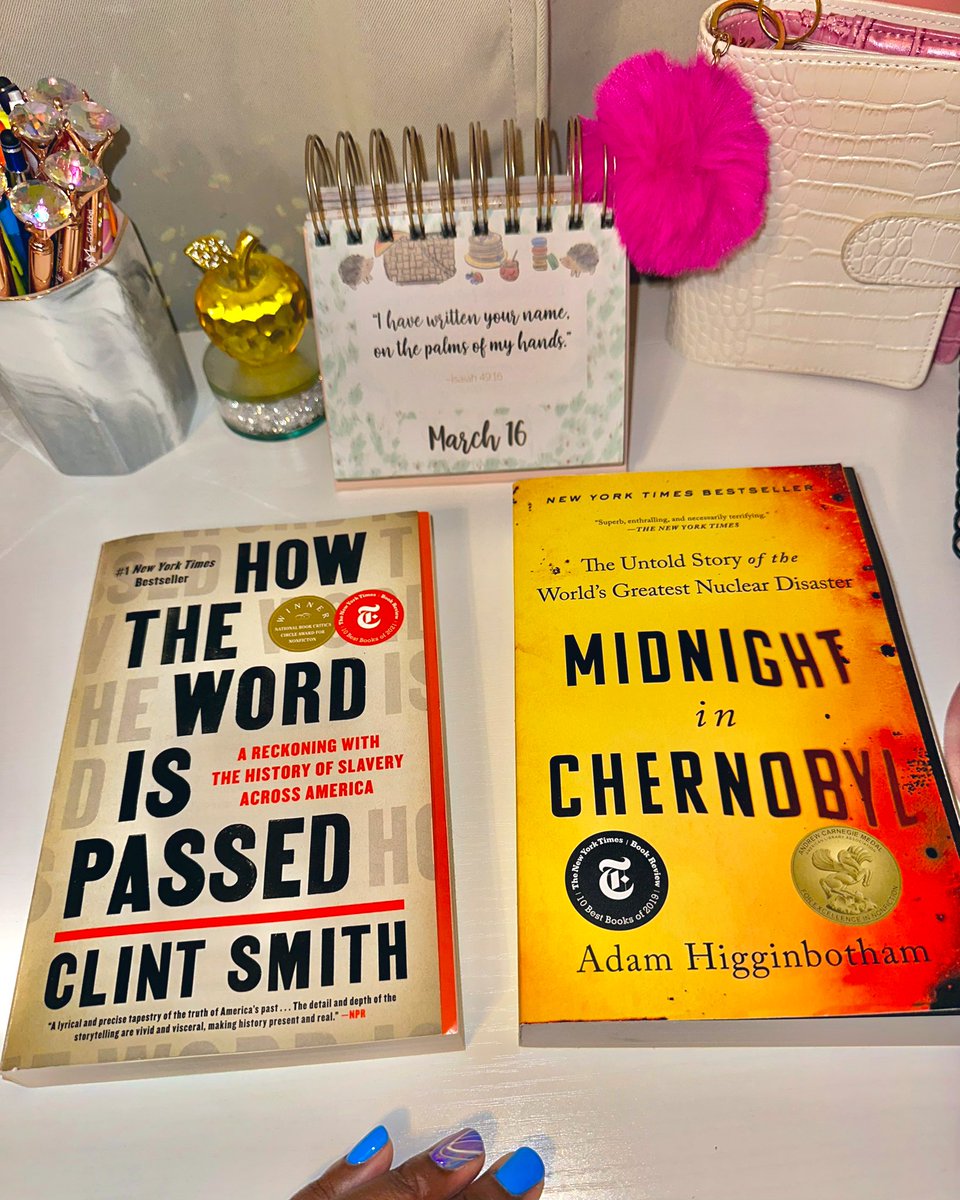 MsKana9's tweet photo. Been in a reading slump but my latest pick-ups 💗📚
#Bookworm
#HowTheWordIsPassed #MidnightInChernobyl https://t.co/XpOksUdN2A