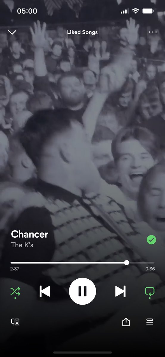 Benjo_LFC93's tweet photo. @TheKsUK @JamieTheKs @RyanTheKs  the boys have done it again 🎸🔥 https://t.co/fV3AIBezxI