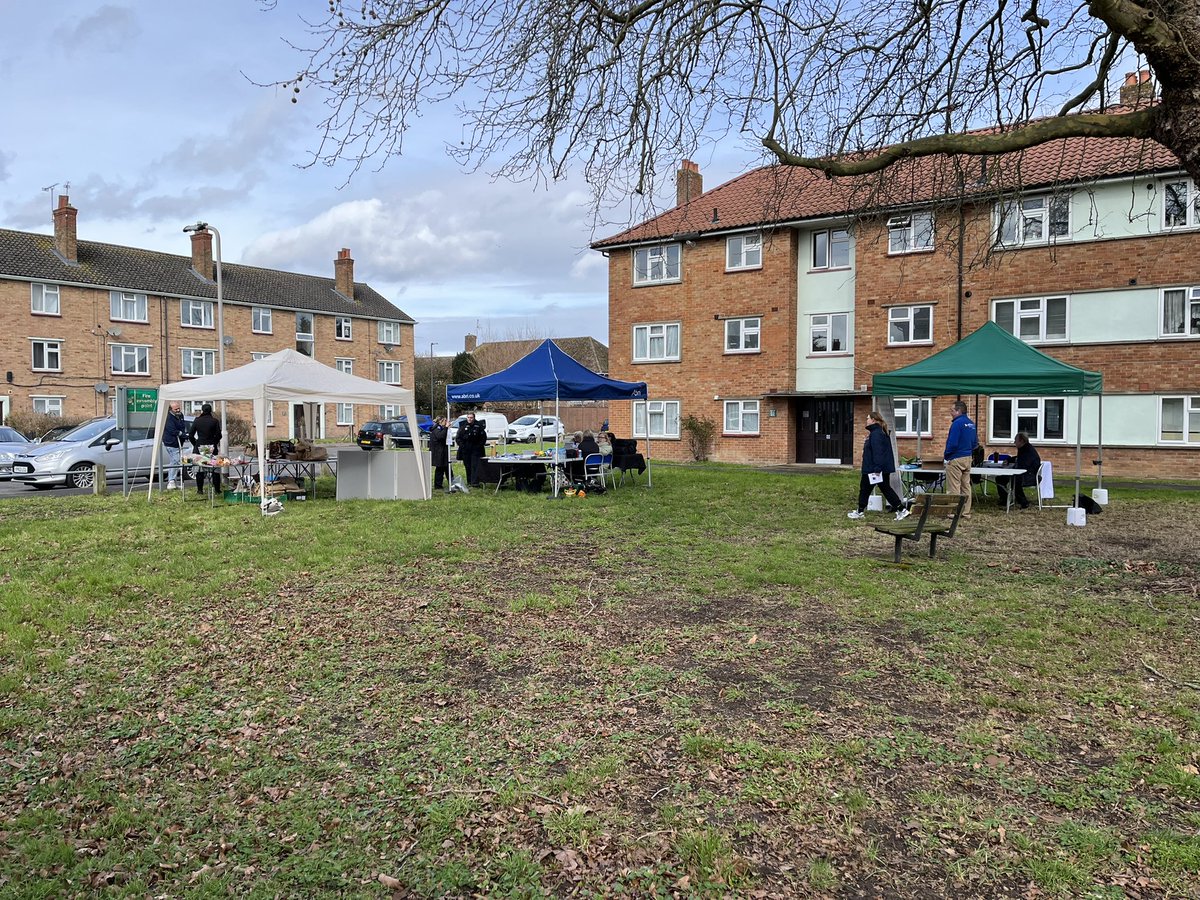 We had a great day at Hanover Way, Windsor yesterday. Sharing cost of living information and providing a bulky waste service and trades to help customers with repair issues. Thanks to Browns, <a href="/westwindsorhub/">West Windsor Hub</a> <a href="/DrivenForward1/">Driven Forward Community Fridge</a> <a href="/ThamesVP/">Thames Valley Police</a> @healthwatch <a href="/abrigroup/">Abri</a> <a href="/HelenPrice89/">Helen Price RBWM Cllr for Clewer and Dedworth East</a>