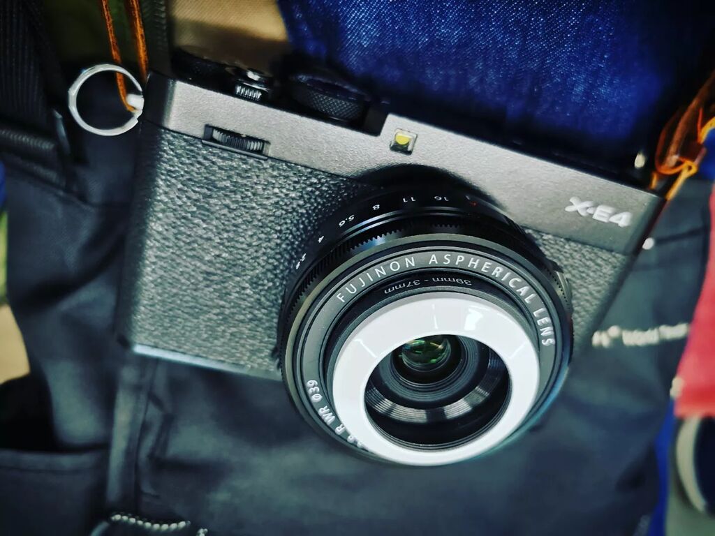 HueBrener's tweet photo. 装備メモ
X-E4
XF 2.8/27 R WR
Step Down Ring 39-37
ETSUMI メタルインナーフードE-6474
まんだらけで色々売ってその帰り
ぼくの思い出は悲しい値段だった
週末の映画代をゲットしました😁
#FUJIFILM_XE4
#fujifilm #xe4
#XF27mmF28RWR
#stepdownring
#metalinnerhood https://t.co/kpfwALIBBC https://t.co/xSelL2J5X6