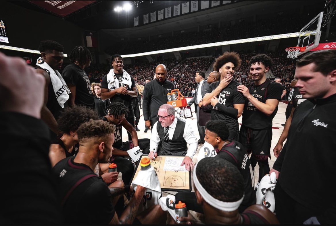 BarstoolTexasAM's tweet photo. Don’t cry because it’s over, smile because it happened. This team gave us so many incredible memories this year and they deserve our support. What a ride it’s been ❤️ https://t.co/bJdSnIJu9B