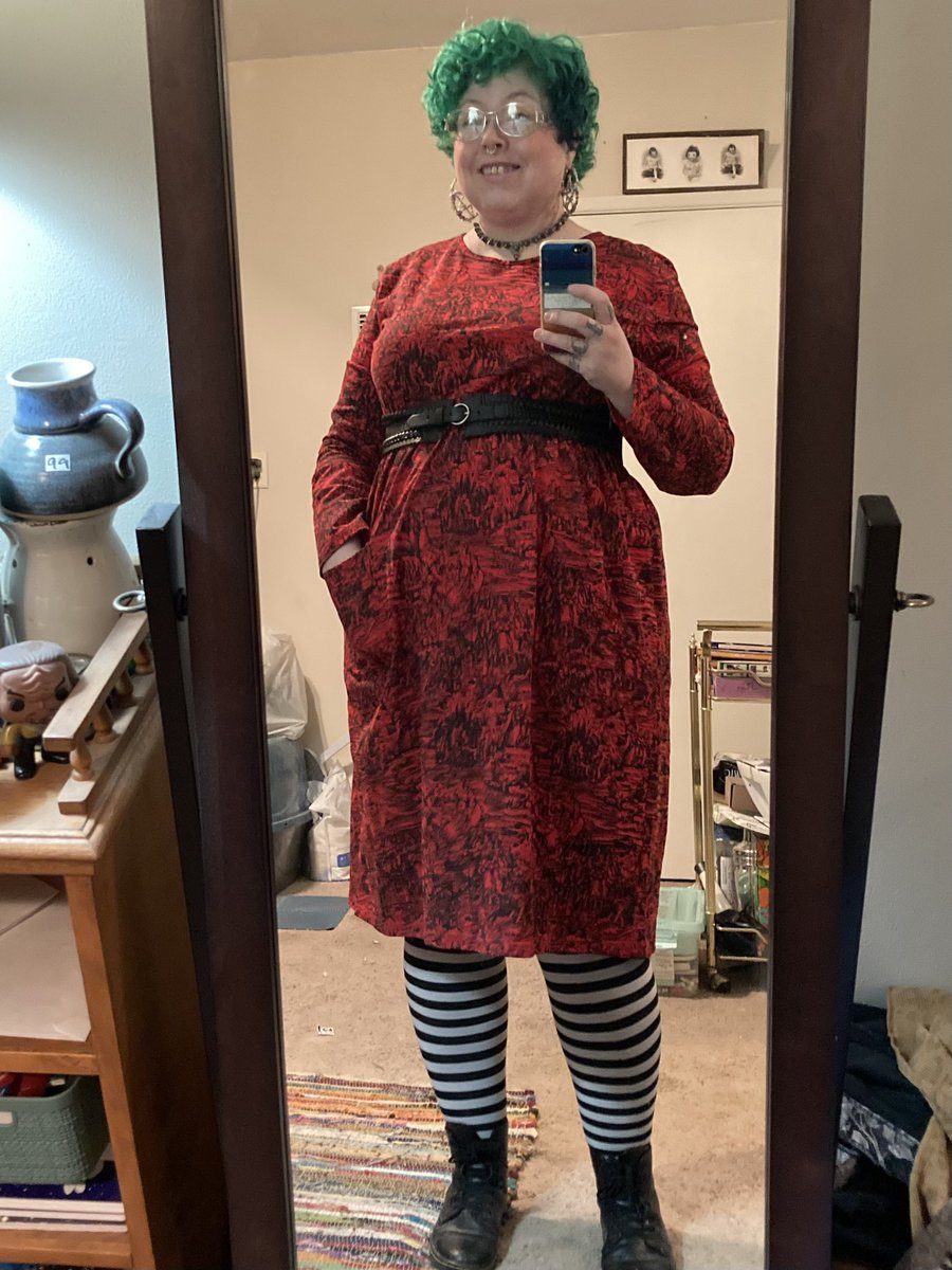 ✨ms. crys✨ tweet media