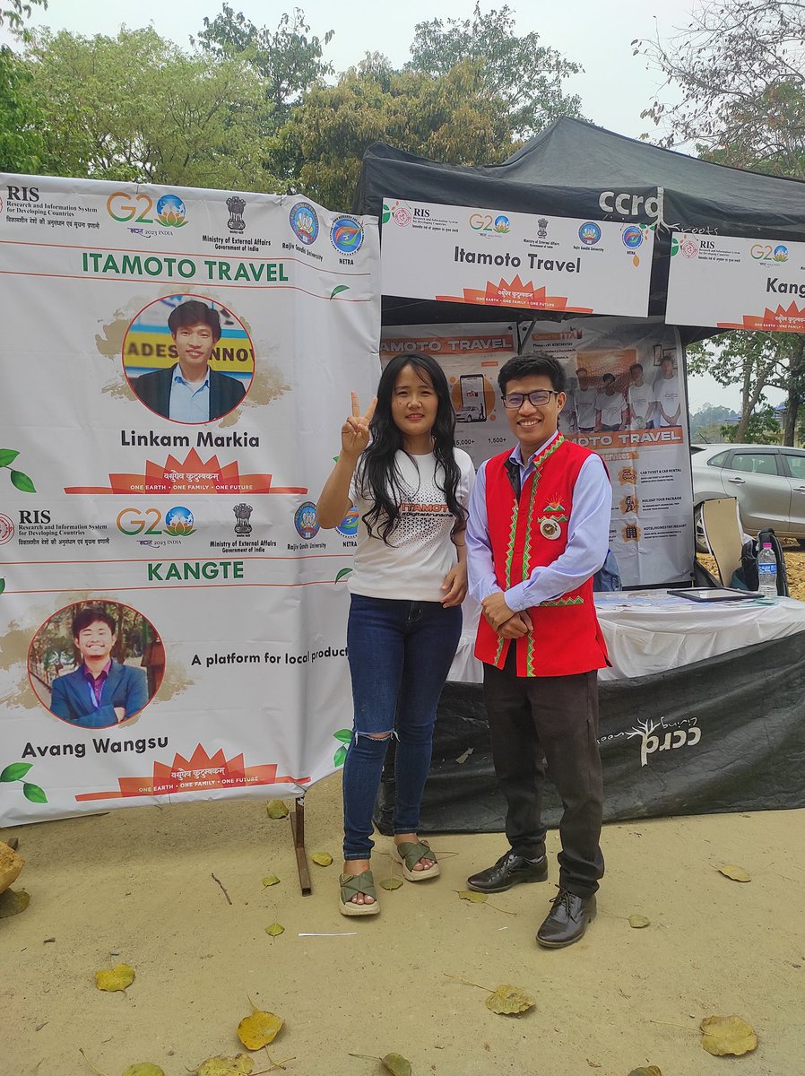 ItaMotoTravel's tweet photo. Thanks @APIIP_ApStartUp and @RGU1984 for giving platform to display our startup #itamoto #ArunachalPradesh #startups 
. 
@MyGovArunachal @PemaKhanduBJP @ChownaMeinBJP @ArunachalCMO @prashantias2001 https://t.co/mYdad29iKz