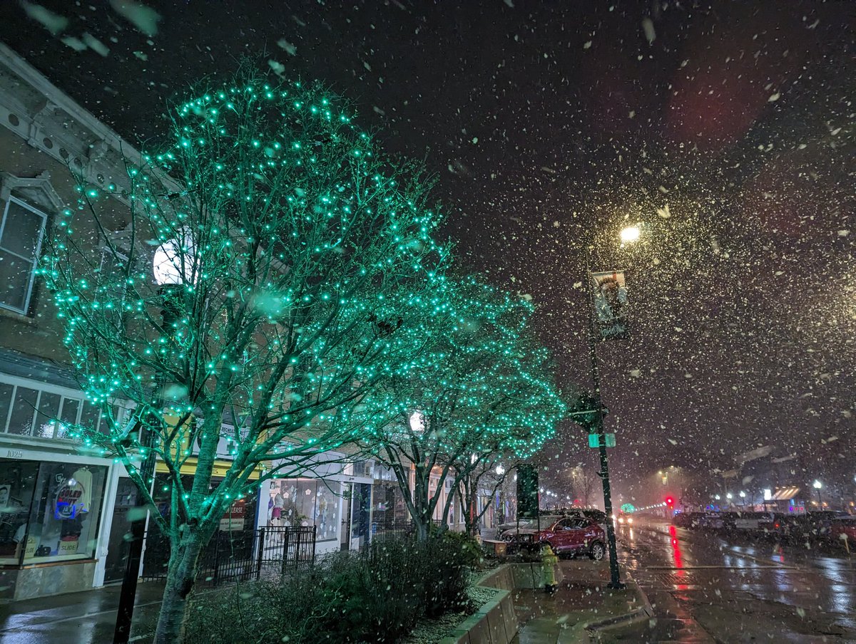 LarryvilleLite (Jason Keezer) tweet media