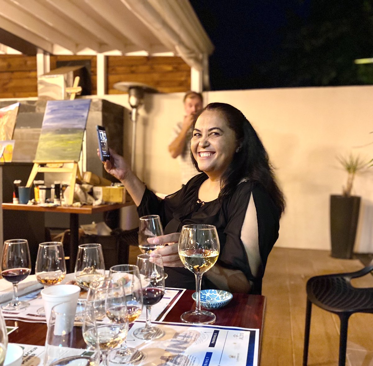 MioOnRadio's tweet photo. It was a brilliant night of wine N food pairing, and painting. Adré Gainsford BartisBorder-Kei Chamber of Business - Komani Luxe Molen Boutique https://t.co/GPz3R6svij