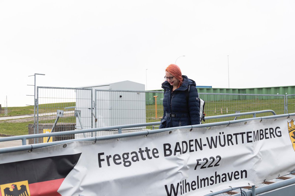 deu_flotilla2's tweet photo. Dr. Patricia Schneider, Politische #Beraterin beim @chiefdeunavy, besucht derzeit die #EinsFlt2, um sich über die Strukturen zu informieren und eine Einweisung in die Einsatzgrundsätze und -verfahren des Kampfverbandes zu erhalten. EinsFltl2: Gemeinsam. Stark. #WirSindMarine https://t.co/oEYPybFIid
