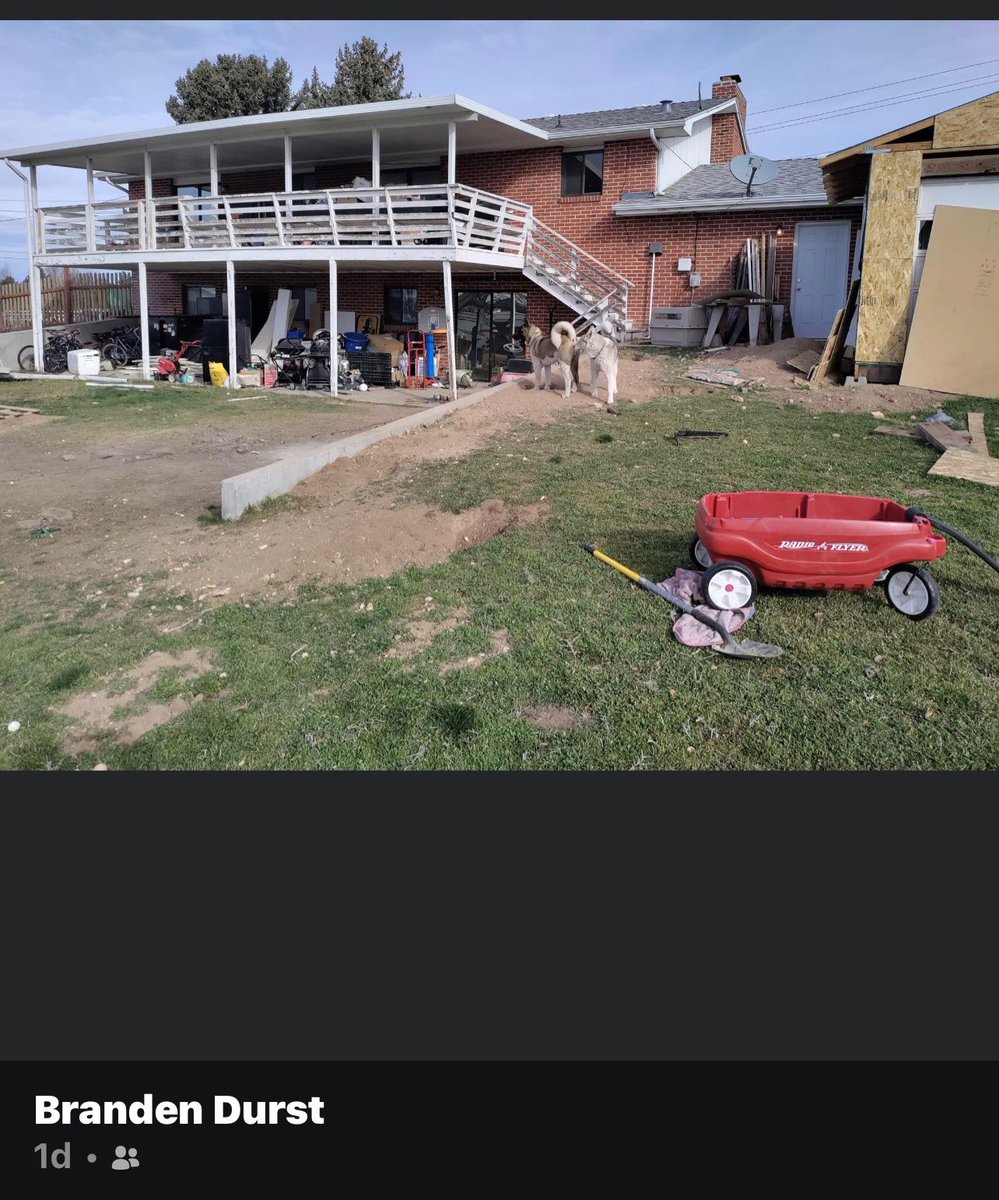 BrandenWurst's tweet photo. The inside of your house appears as sloppy and unkempt as your backyard. Have some pride, man. #idpol https://t.co/OVGnBl0OLu