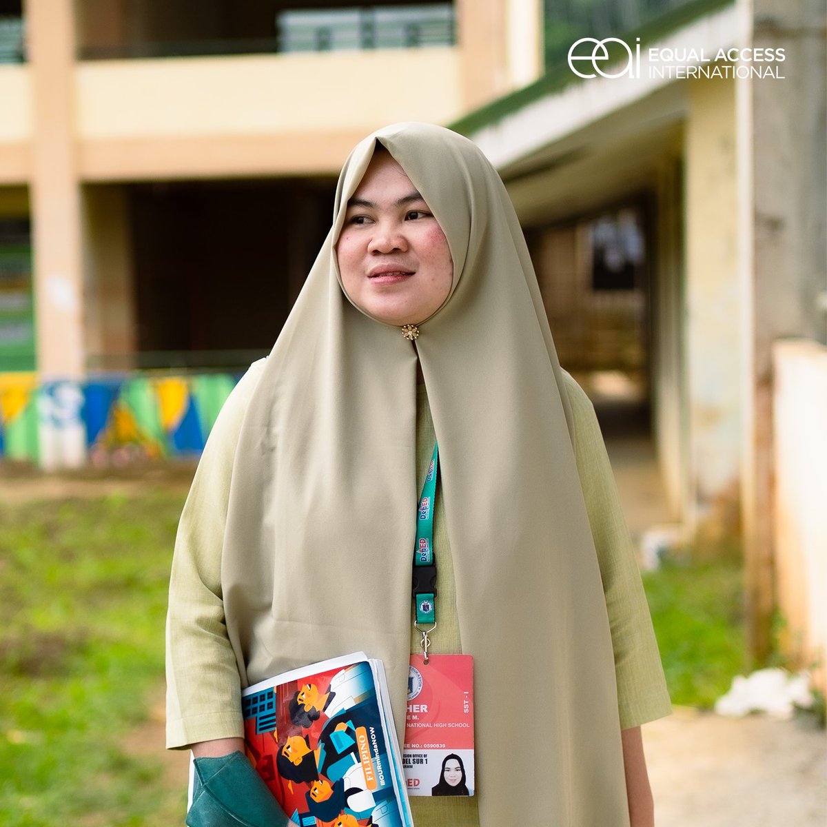 EqualAccessPH's tweet photo. This Nat'l Women’s Month, we recognize our #women educators who make up more than 70% of the PH’s teaching force. We are proud to partner with teachers whose motherly instincts transcend beyond their homes, making classrooms safe spaces for #learning &amp; character-building. https://t.co/ae0etZiBtC