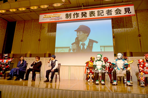 asianbeat_ch's tweet photo. \ 4/9 開始播放📺 /
始發於福岡的特攝節目“#DOGENGERS”以排山倒海之勢迎來了第四季🔥於前幾天舉辦的宣告製作的記者見面會中，飾演本季度主角的演員土屋Shion以及萩野崇進行了登場✨VTuber尾丸Polka和荒咬Oga也以聲音的形式進行了出演，諸多內容精彩紛呈。真是讓人迫不及待地想快點看到節目放送呢🎶 https://t.co/GzULKQ4uUW