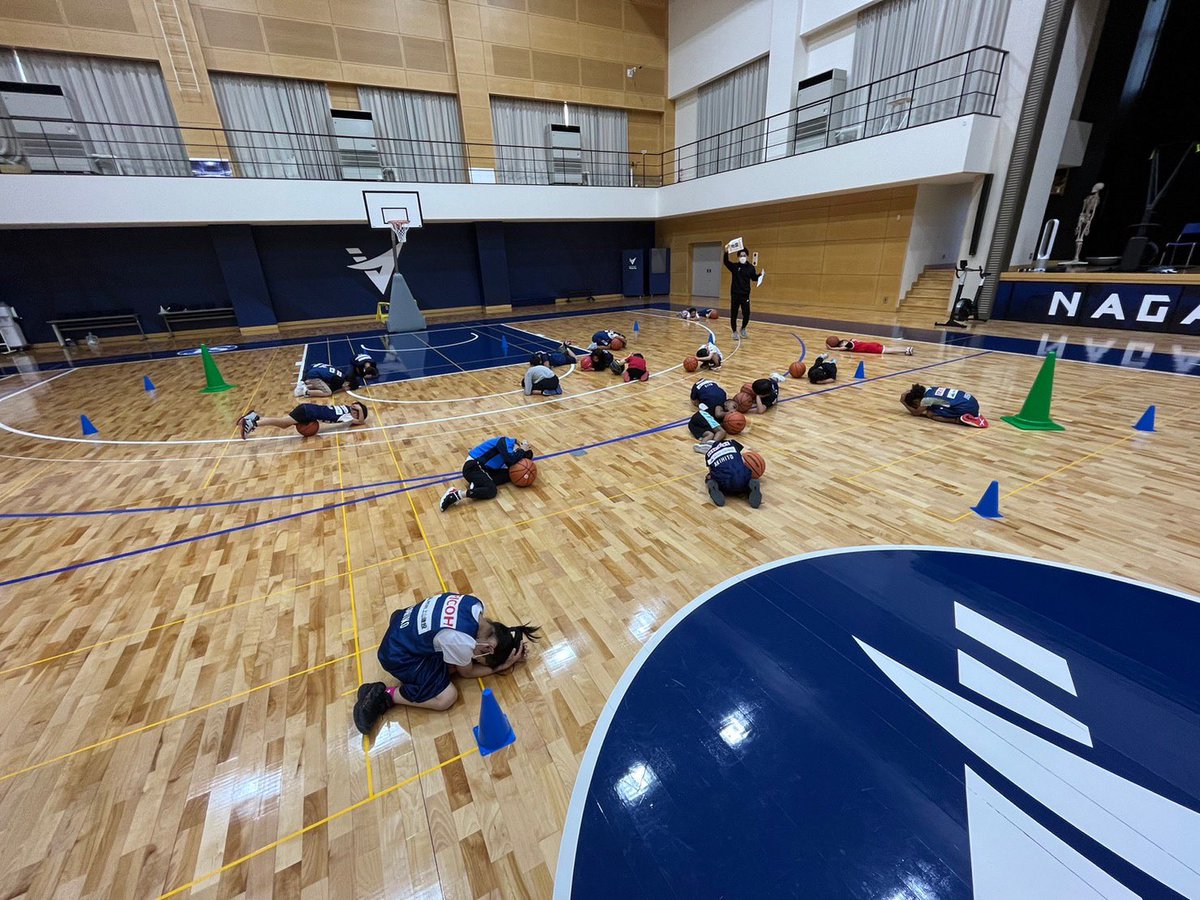 n_velca's tweet photo. \#BリーグHope #そなえてバスケ開催中🏆/
クラブ防災アクション #7week に #ディフェンスアクション を長崎ヴェルカスクールでクラスごとに5回実施しました!
どのクラスも一生懸命防災について学んでくれました🏀
👇詳細はこちら
https://t.co/bU03KVjNH0
#velca https://t.co/kLeciocwKf