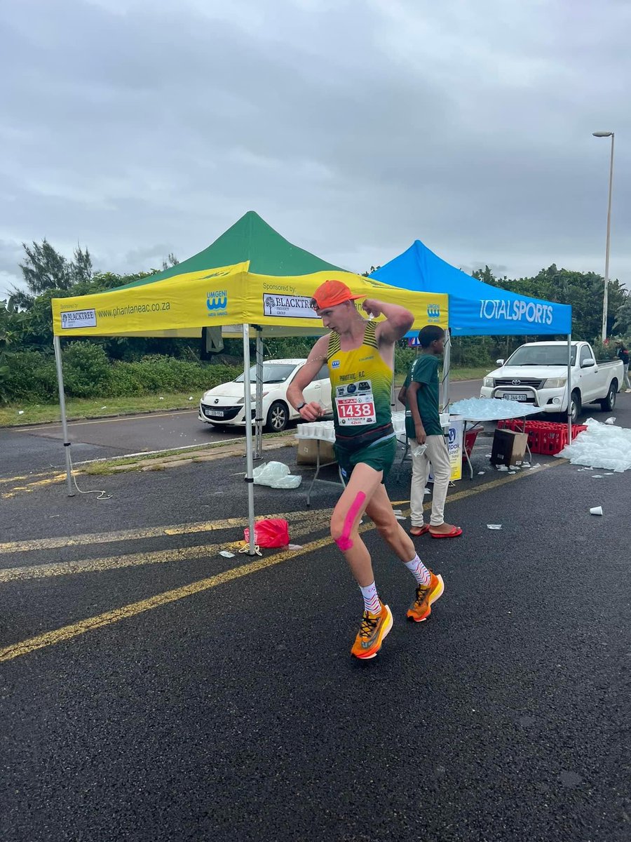 adam lipschitz tweet media