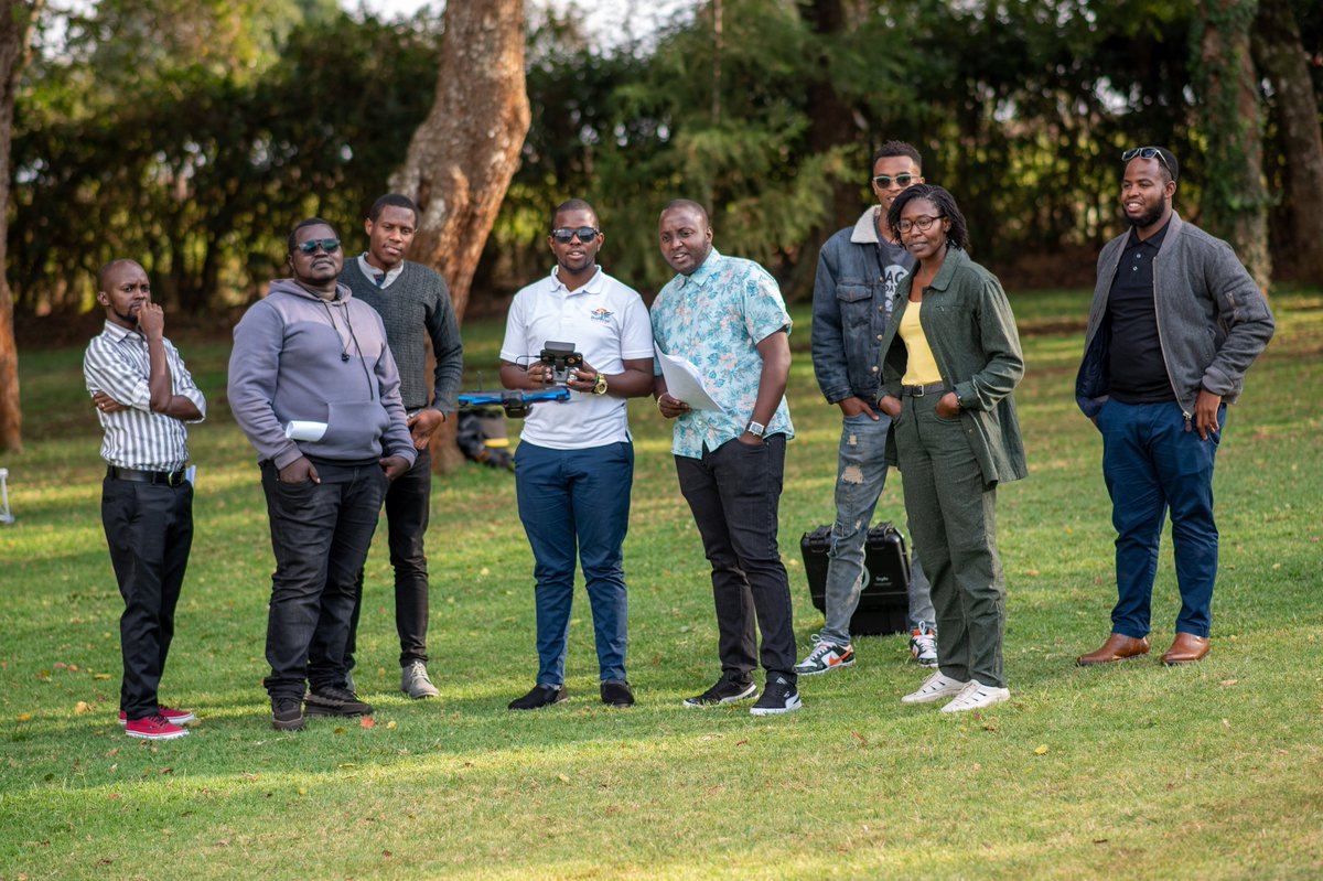 Kenyaflyinglabs's tweet image. The Kenya Drone Business Competition's 10 Finalists are currently in Nairobi for the final pitch session, here they participated in a hands on activity at the @AstralAerial training field, @gadroneacademy @CAA_Kenya @USEmbassyKenya @DroneDeploy @dronector #KDBC