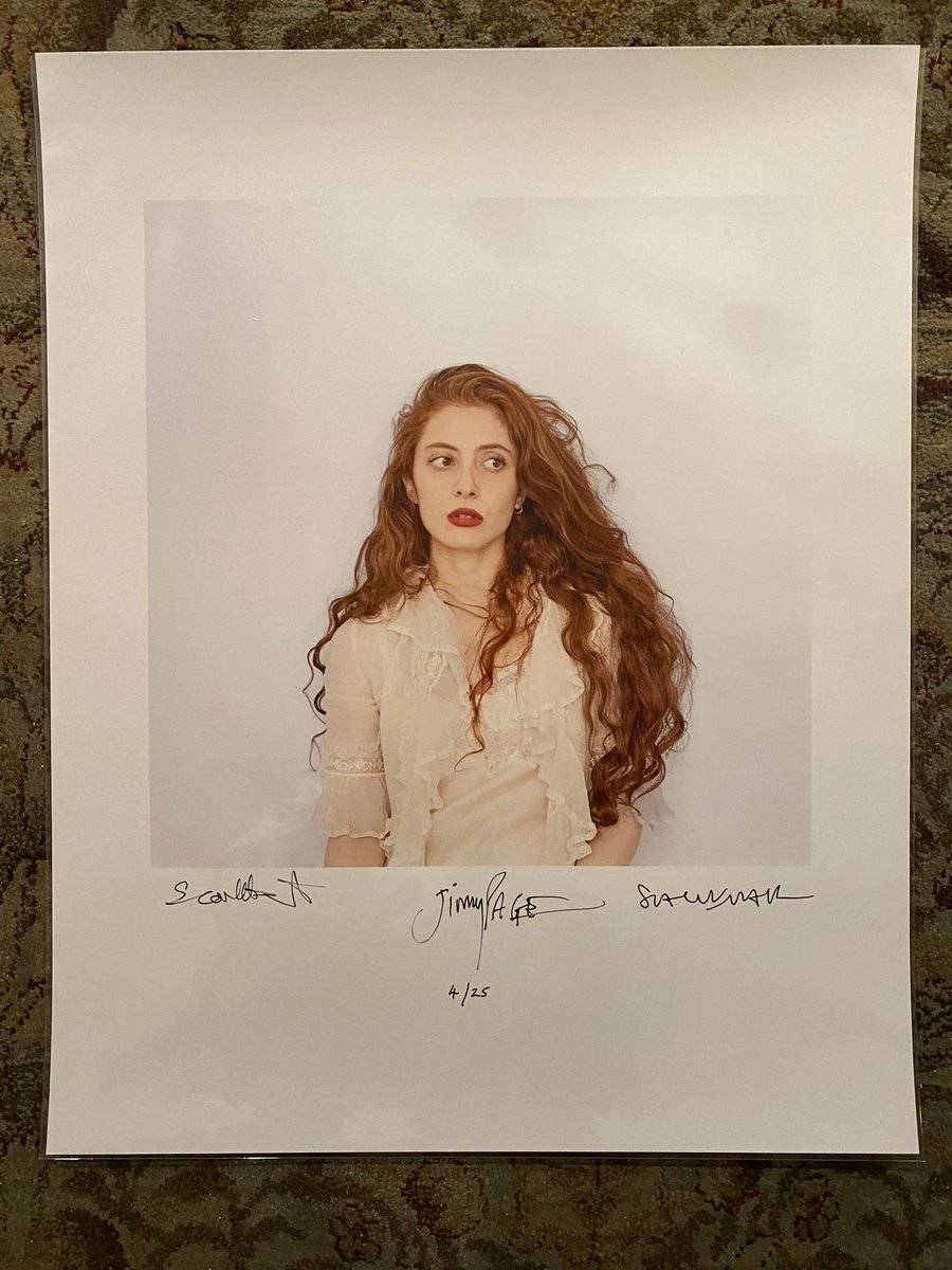 I got my signed <a href="/ScarlettSabet/">Scarlett Sabet</a> photo this past week. It’s a beauty! <a href="/scarletp/">✩ Scarlet Page ✩</a> <a href="/JimmyPage/">Jimmy Page</a>