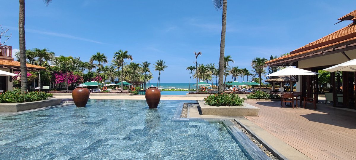 Lightningcon Vietnam tweet media