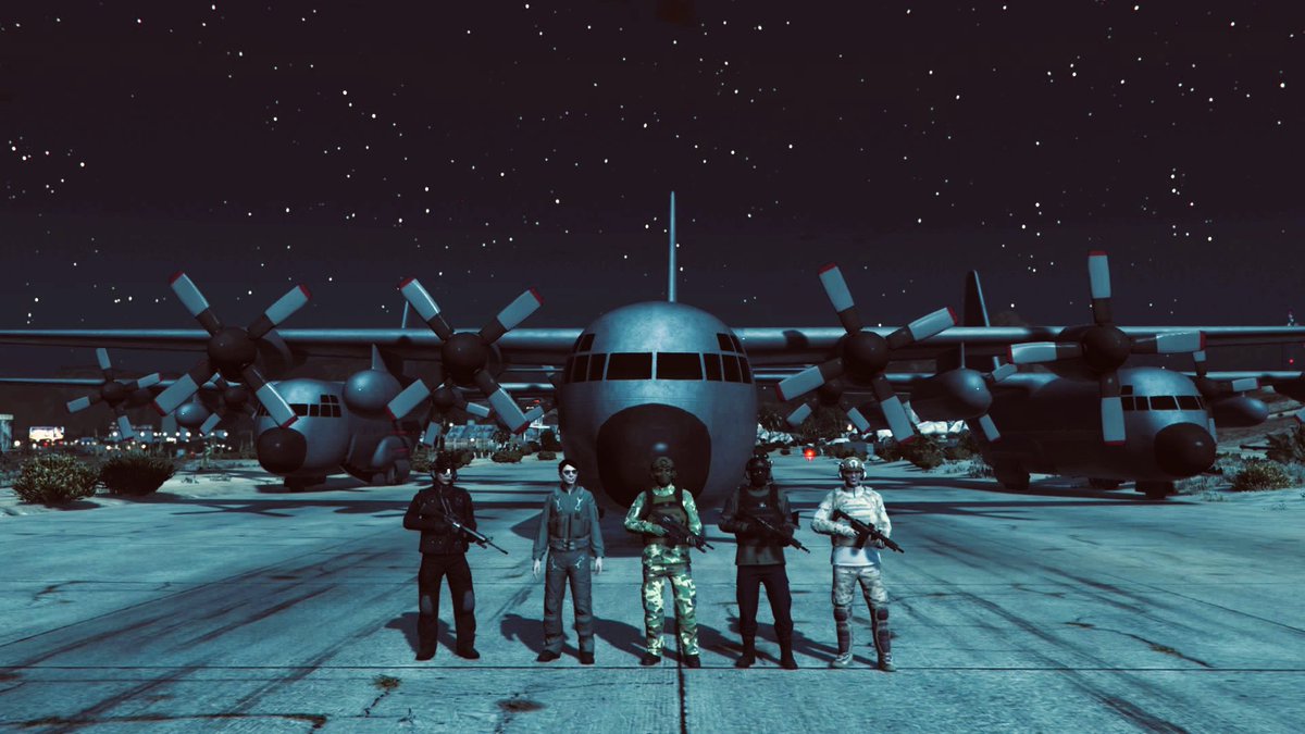 JPNGround01's tweet photo. 陸上自衛隊ロスサントス派遣隊は、
@LS_NAVY_301主催で行われた
合同演習（グローバルホークアイ・ワン）に参加しました。
@LSARMY121様、@19FWgta様、
@JPNMaritimeと共同で空挺降下訓練
を実施しました。
他クルー様と連携し、戦術技量の向上及び相互理解の促進を図りました。 https://t.co/826xqXLhrE