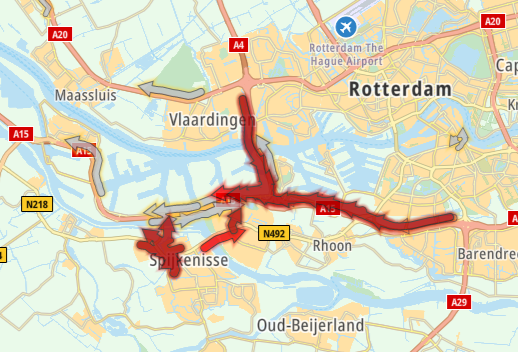 Nog altijd is de Botlekbrug in de #A15 Rotterdam ► Europoort in storing. Files op de #A4 #A15 #N218 en #n493 daardoor.