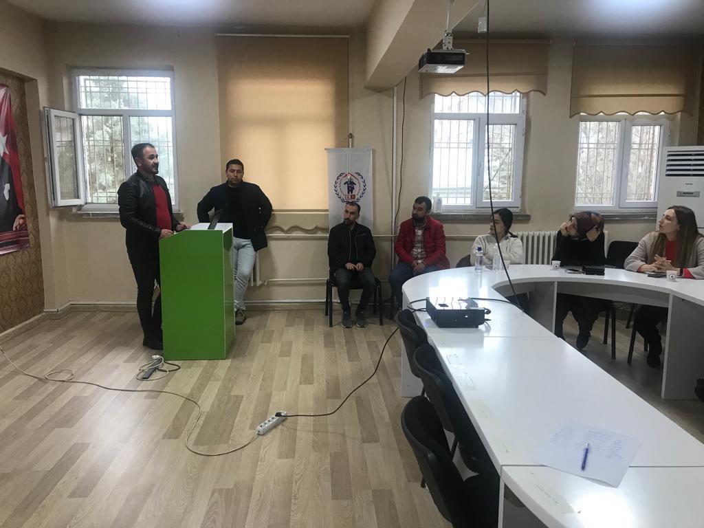 KayapRam's tweet photo. 13-16.03.2023 tarihleri arasında 2. Dönem başı rehberlik toplantımızı gerçekleştirdik. Katılan öğretmenlerimize teşekkürlerimizi sunuyoruz 😊 @tcmeb @kayapinarmem @Murat4Kucukali @Kayahansubasi https://t.co/Po0zR83Apz