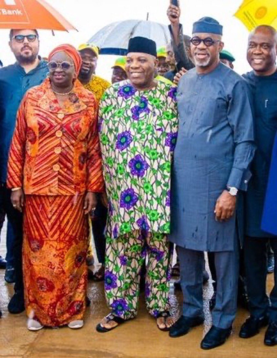 omoluabi1sq's tweet photo. So, Doyin Okupe was working for APC all the while, deceived Obi into a 3rd force called Labour, then joined APC few days after Obi lost?

We all said it that Labour was working for APC but they abused us from Top 2 Bottom. Please, do not vote LP in Lagos. Vote PDP #VoteJandor https://t.co/41smp9m406