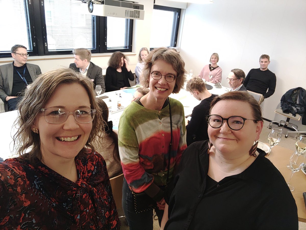 Sanna Lehtonen (@sklehtonen) on Twitter photo Onnea <a href="/VarhaHyvinvoint/">Varsinais-Suomen hyvinvointialue</a> 🥳🥂💐!
Yksi pitkäaikaisimmista kollegoistani ja #julkisethankinnat supernainen <a href="/katariinahuikko/">Katariina Huikko</a> vietti tänään läksiäisiään <a href="/MinnaPunakallio/">Minna Punakallio</a>'n ja muun <a href="/Kuntaliitto/">Kuntaliitto | Kommunförbundet</a>'n porukan kanssa.
Kiitos kivasta työkaveruudesta 12 vuoden aikana Kata 🤗 Onnea <a href="/VarhaHyvinvoint/">Varsinais-Suomen hyvinvointialue</a> 🥳🥂💐!
Yksi pitkäaikaisimmista kollegoistani ja #julkisethankinnat supernainen <a href="/katariinahuikko/">Katariina Huikko</a> vietti tänään läksiäisiään <a href="/MinnaPunakallio/">Minna Punakallio</a>'n ja muun <a href="/Kuntaliitto/">Kuntaliitto | Kommunförbundet</a>'n porukan kanssa.
Kiitos kivasta työkaveruudesta 12 vuoden aikana Kata 🤗