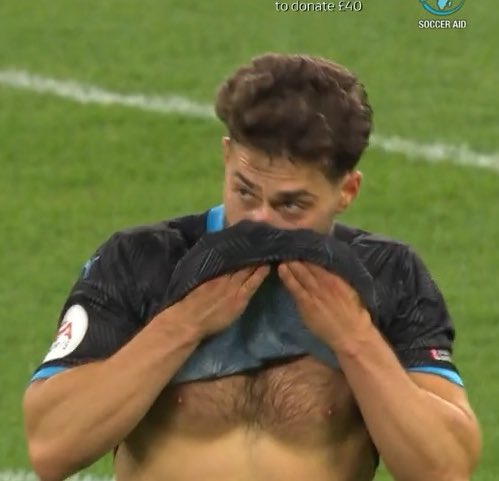 hairyhothung's tweet photo. Kem Cetinay needs to keep the fur 🔥🔥🔥 https://t.co/ptBt4YxkUt