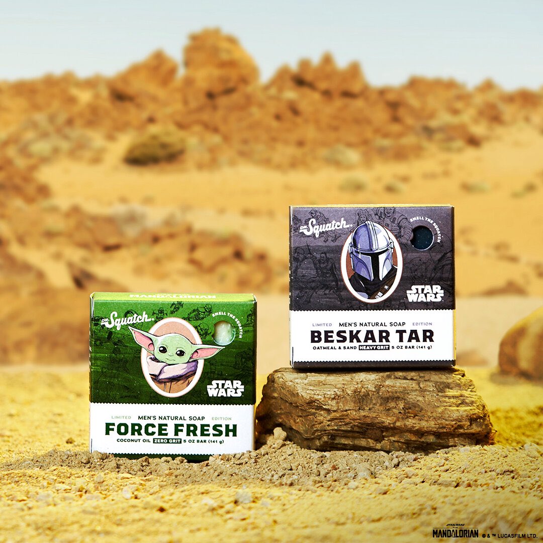 Dr. Squatch on X: ⭐NEW DROP⭐ Embrace the lather with the way to a better  shower. Feel the power of Beskar Tar, our Pine Tar bar in a limited edition  Mandalorian™-inspired box.