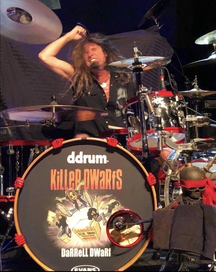 DarrellDWaRf's tweet photo. #DFF Drum Face Friday #PirateKit @ddrumUSA @SABIAN_Cymbals @EvansDrumheads @loscabossticks @HumesandBerg #Drummerslife #TourLife #KiLLeRDWaRfS @plungeaudio https://t.co/fDWlGiQcLG