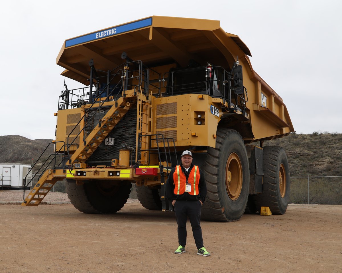 EnerTech Capital (@enertechcap) on Twitter photo It was great to attend the VIP Utility Day event at our Strategic LP <a href="/CaterpillarInc/">CaterpillarInc</a>'s 2 sites, the Tinaja Hills Demonstration & Learning Center and the TPG proving grounds.
Great video ⬇ showing what CAT is doing with #microgrids and #electrification
lnkd.in/gKDa75T5 It was great to attend the VIP Utility Day event at our Strategic LP <a href="/CaterpillarInc/">CaterpillarInc</a>'s 2 sites, the Tinaja Hills Demonstration & Learning Center and the TPG proving grounds.
Great video ⬇ showing what CAT is doing with #microgrids and #electrification
lnkd.in/gKDa75T5