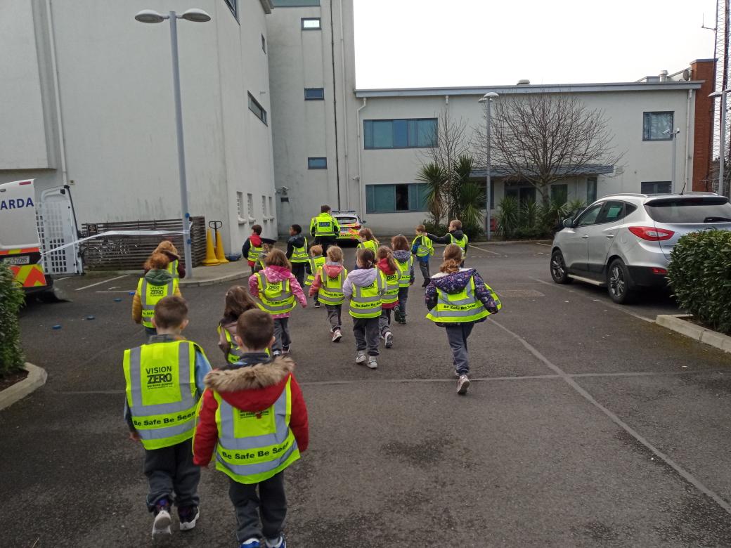 Gaelscoil Eoin tweet media