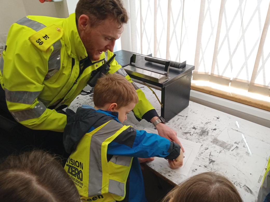 Gaelscoil Eoin tweet media