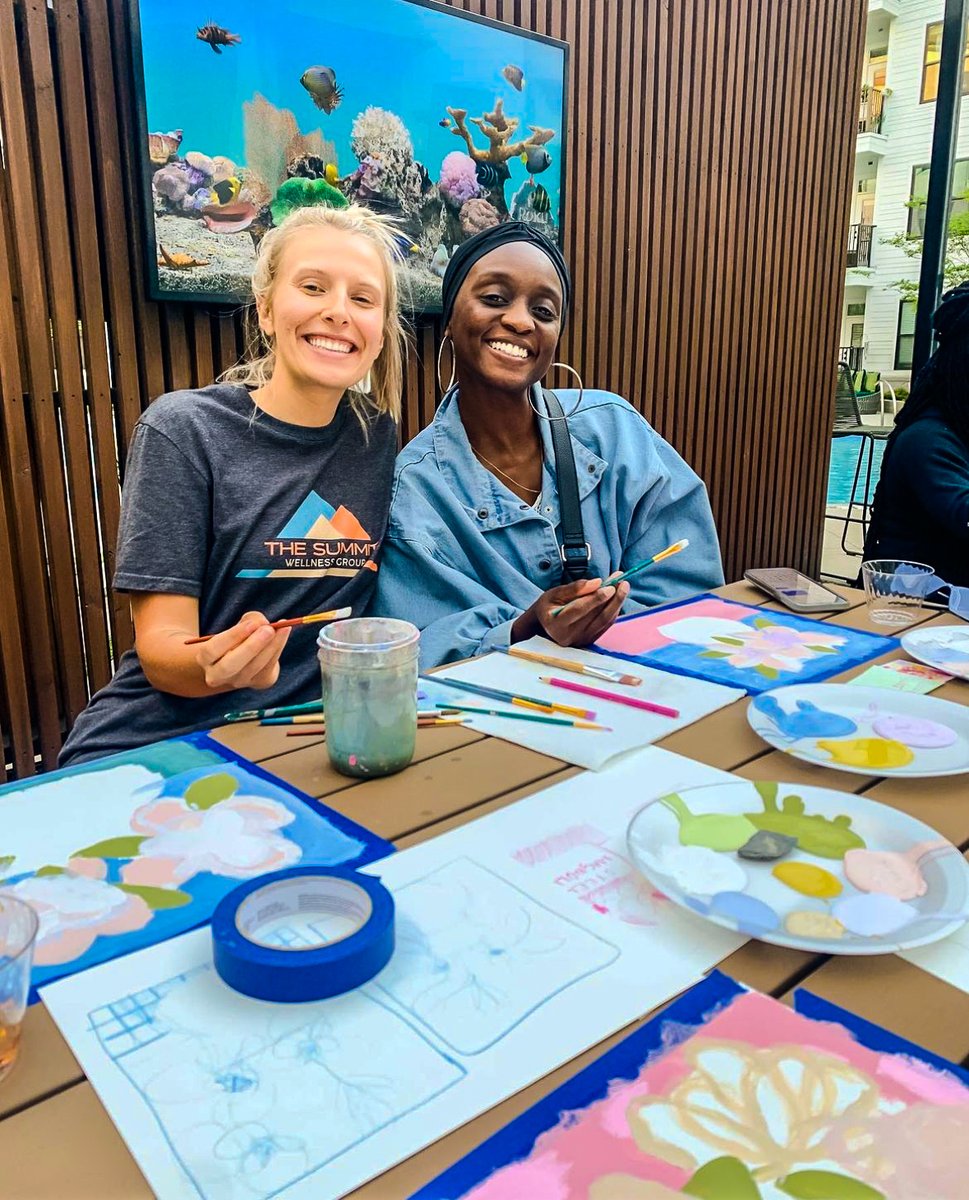 Don't mind us, we're just over here having fun! 🙃

(Luna Upper Westside - Atlanta, GA)
#paintparty #fun #funtimes #friends #community #lovewhereyoulive #smile #happy #behappy #loveyourneighbor #followthefun #atlantaapartments #aptlife #apartmentlife #multifamily #residentevents