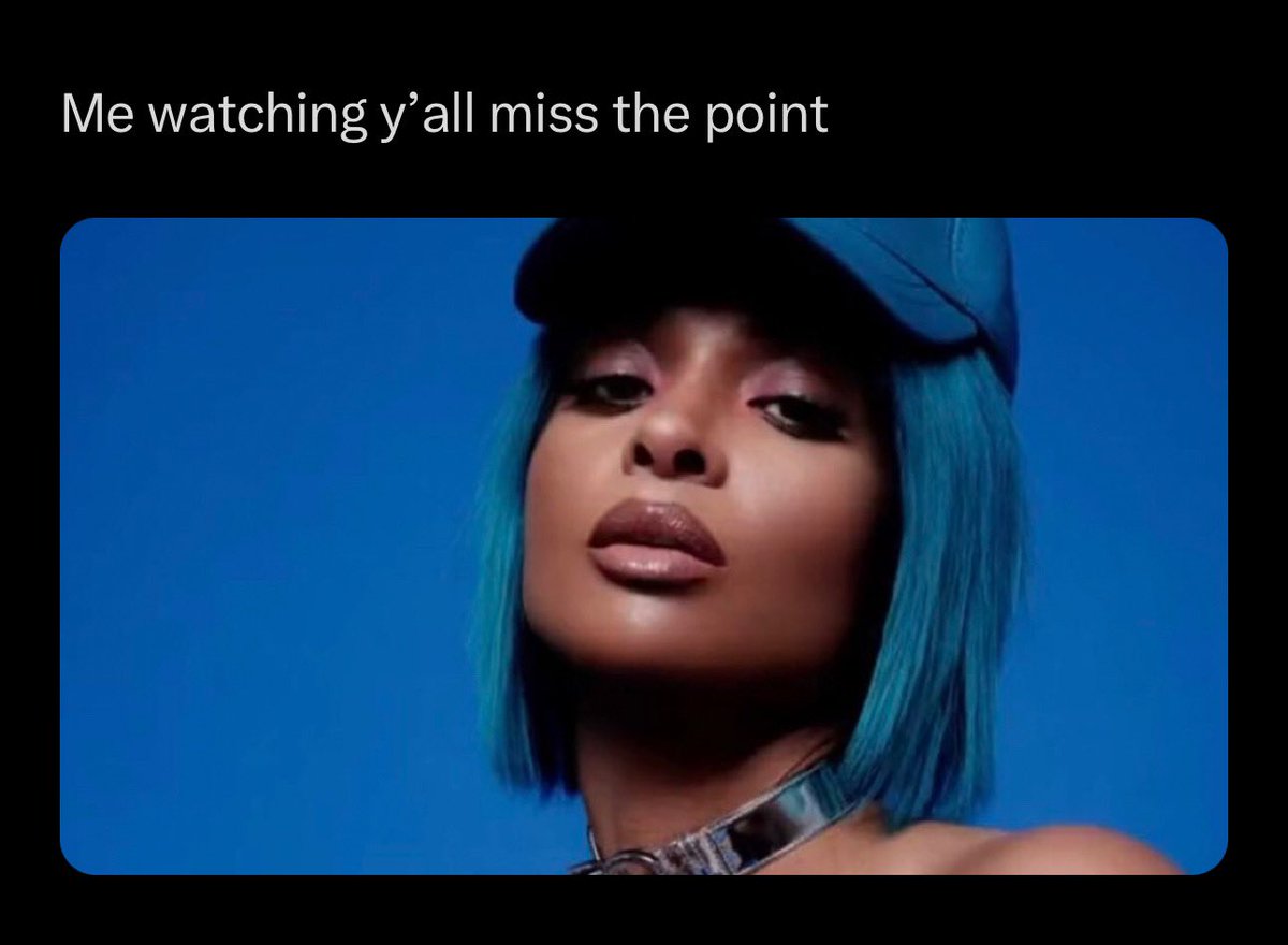 ciara's tweet image. A woman’s independence is not dependent on their relationship. Keep rocking your crown Queens #DaGirls 
🫶🏽🥰