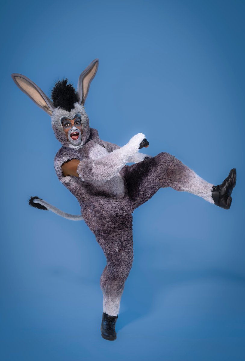 New cast portraits have been released for the new Shrek tour! 

Find out more about the show: whatsonstage.com/plymouth-theat…