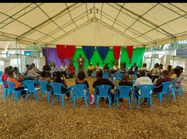 MonicahGrace1's tweet image. Today an engagement meeting with the various team from the community and the technical working group from Maseno University to familiarize as Research Assistants for Vulnerability Mapping in 7 wards of kisumu county
@Wanavijiji_sdi 
#vulnerabilitymapping
#co-producingknowledge
