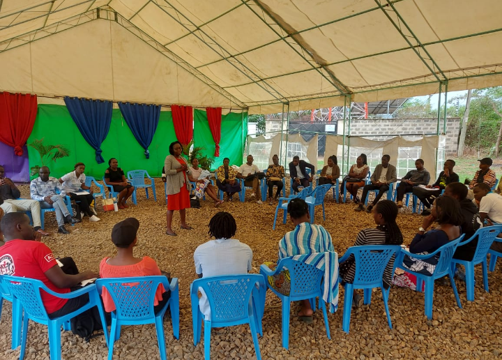 MonicahGrace1's tweet image. Today an engagement meeting with the various team from the community and the technical working group from Maseno University to familiarize as Research Assistants for Vulnerability Mapping in 7 wards of kisumu county
@Wanavijiji_sdi 
#vulnerabilitymapping
#co-producingknowledge