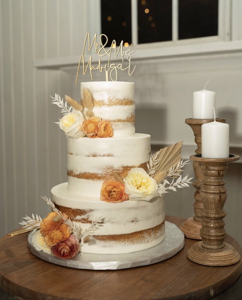 EddasCakeDesign's tweet photo. Are you ready for the BIG day? ππ #TGIF
πΈ @christyclarkphotography
#eddascakes #weddingcake #wedding #cake #miamicakes https://t.co/vVWiPP2iPB