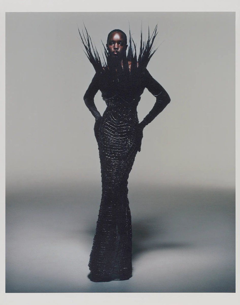 highendhomo's tweet photo. beyoncé x balmain haute couture https://t.co/8hNFuklNnJ