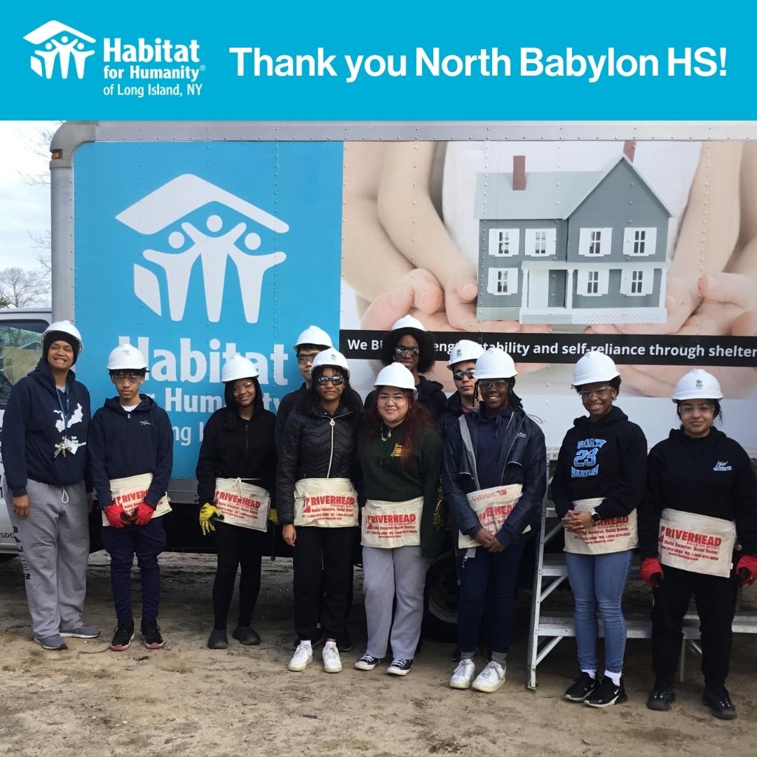 habitatLINY's tweet photo. #Thankyou to North Babylon HS students for #volunteering with us in Riverside, #Southampton today!

To learn more about our #StudentBuild program, visit https://t.co/jpSs0fWnJw or contact JessK@HabitatLINY.org.

#volunteer #HabitatforHumanity #HabitatLINY #LongIsland #Riverside https://t.co/G3KO2j7NCe