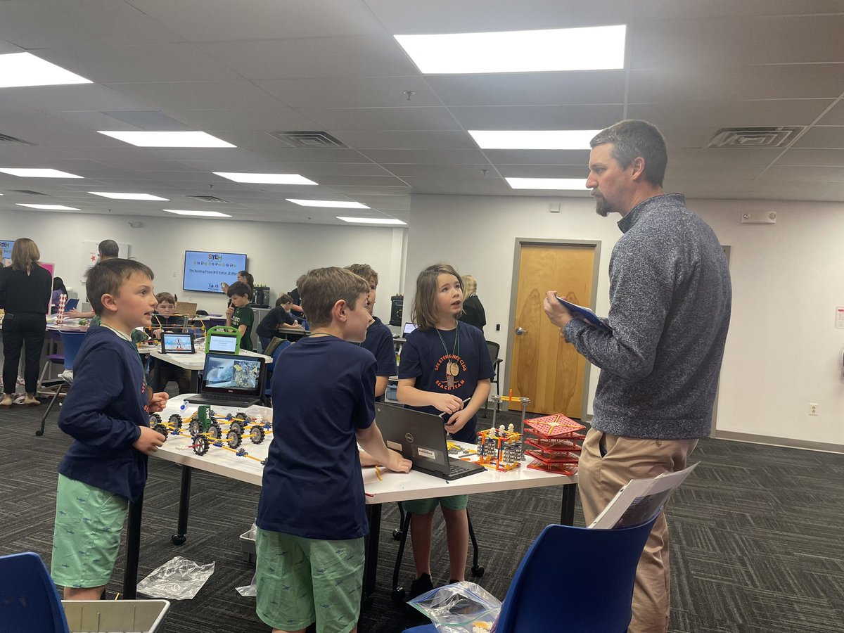 LauraPanettieri's tweet photo. We are having a great time representing SFE at the @BucksIUSTEAM K’Nex Design Challenge! https://t.co/pffZerm274