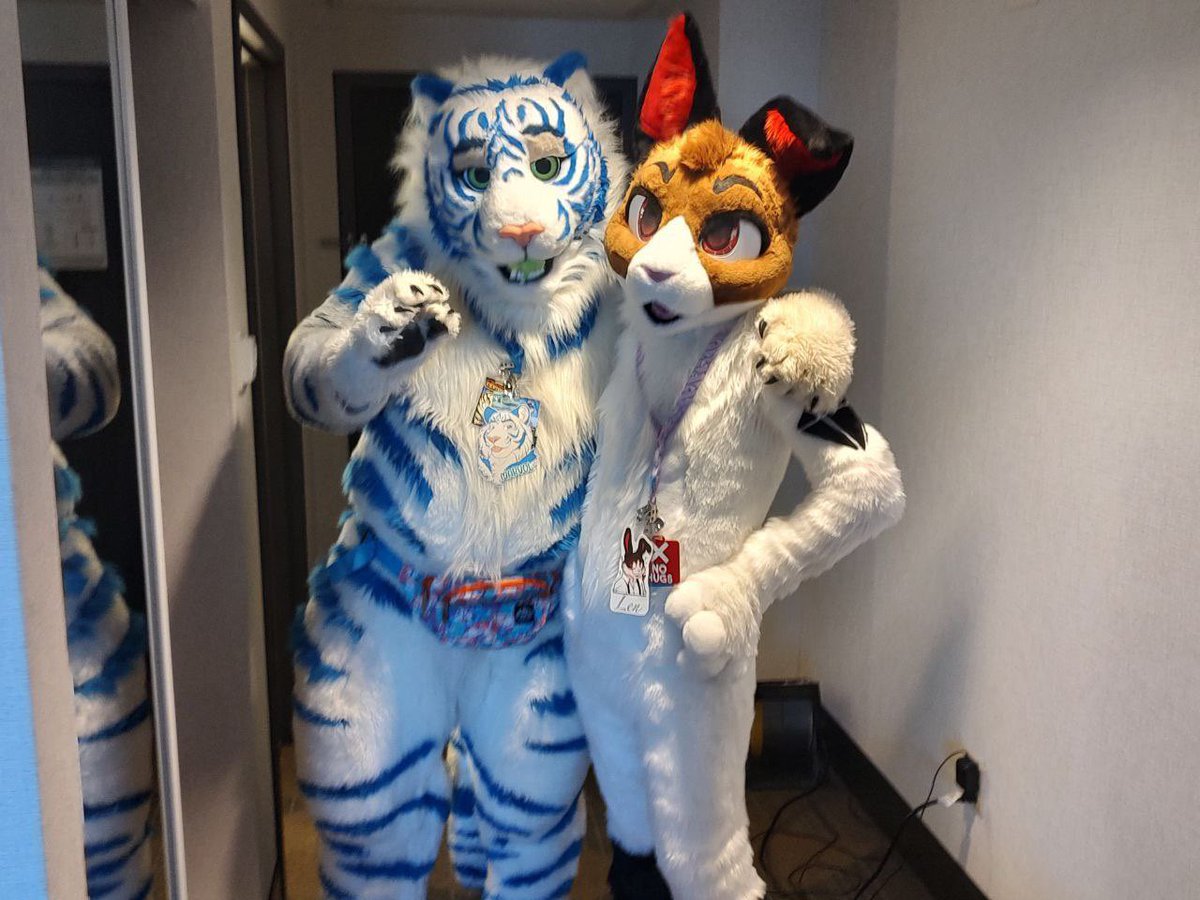 Lenjamin~🐰 tweet media