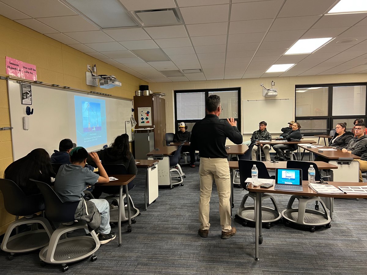Thank you to everyone who came out to Junior Future Planning Night last night! A MAJOR thank you to the incredible college reps, career partners &amp; presenters! <a href="/OneGoalGraduate/">OneGoal</a> you have been such a wonderful partner this year! We look forward to hosting the event again next year!